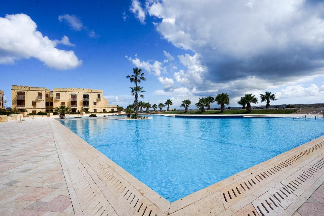 Gee9Teen At Fort Chambray Villa Mgarr Exterior photo