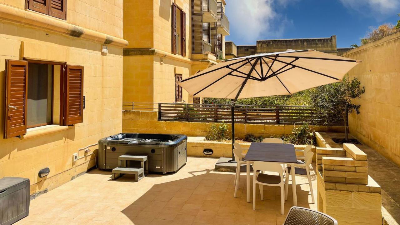 Gee9Teen At Fort Chambray Villa Mgarr Exterior photo