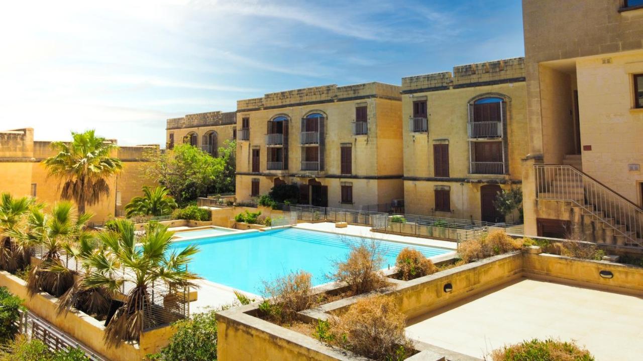 Gee9Teen At Fort Chambray Villa Mgarr Exterior photo